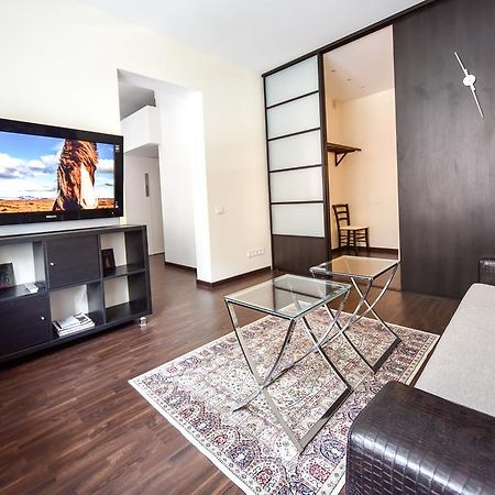 Downtown Apartment クライペダ エクステリア 写真